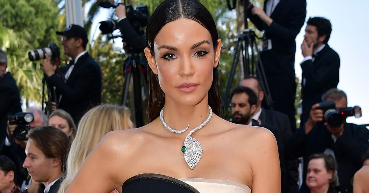 Sofia Resing Takes Portuguese Coast By Storm In Bright Orange String Bikini Swimsuit Si