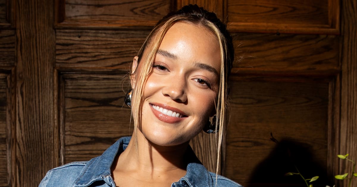 Olivia Ponton Shares Stunning Throwback To Summering By The Beach In A Red String Bikini