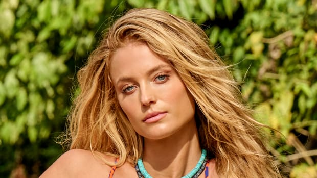 Kate Bock Si Swimsuit Model Page Swimsuit Si