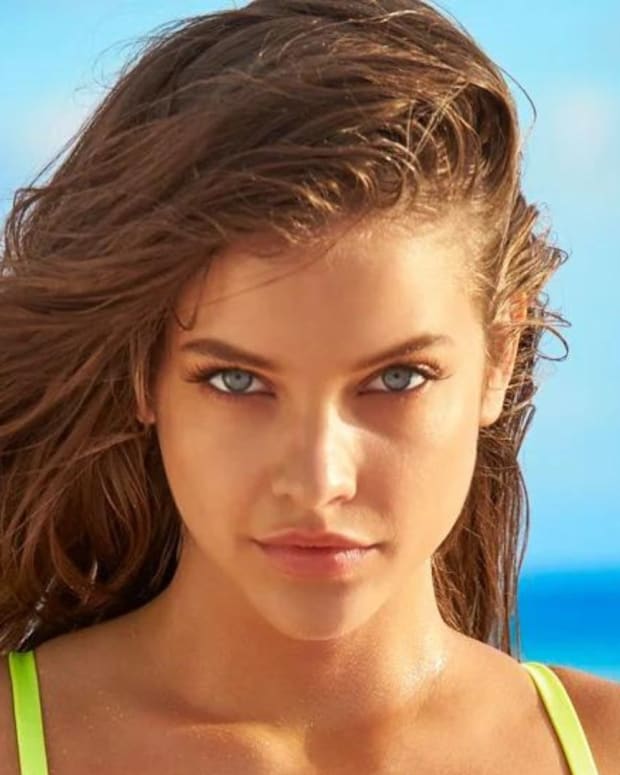 Barbara Palvin Si Swimsuit Model Page Swimsuit Si
