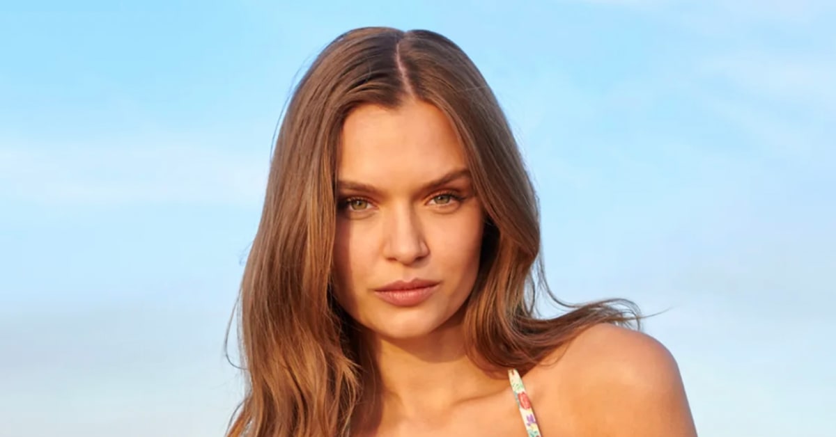 12 Phenomenal Photos of Activewear Brand Founder Josephine Skriver in California Swimsuit
