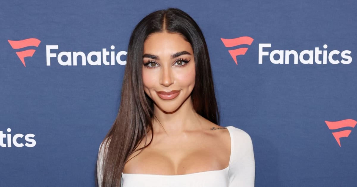 Chantel Jeffries displays her fit body in black sports bra and