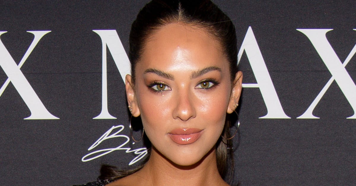 Replicate Christen Harper’s Dazzling Mini Dress And Gems Look With This ...