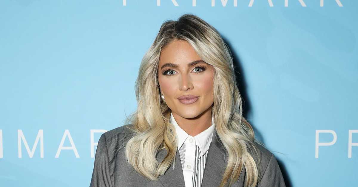 ‘Love Island UK’ Alumna Claudia Fogarty Is the View in Latest Vacation