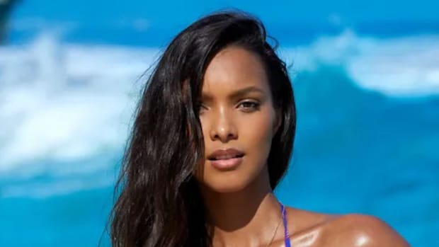 Lais Ribeiro Is Staggering in Figure-Hugging Black Bodysuit on