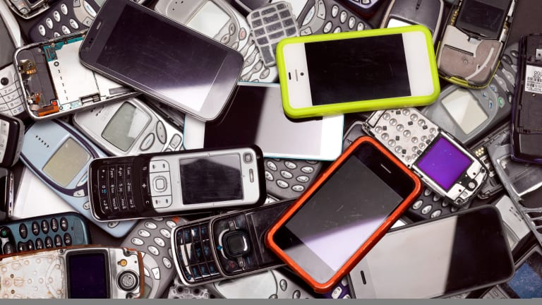 How to Have a Healthy Relationship With Your Phone