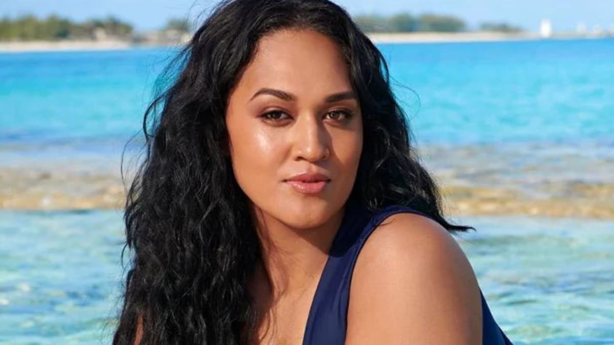 Plus-size model becomes first Polynesian woman to pose for Sports