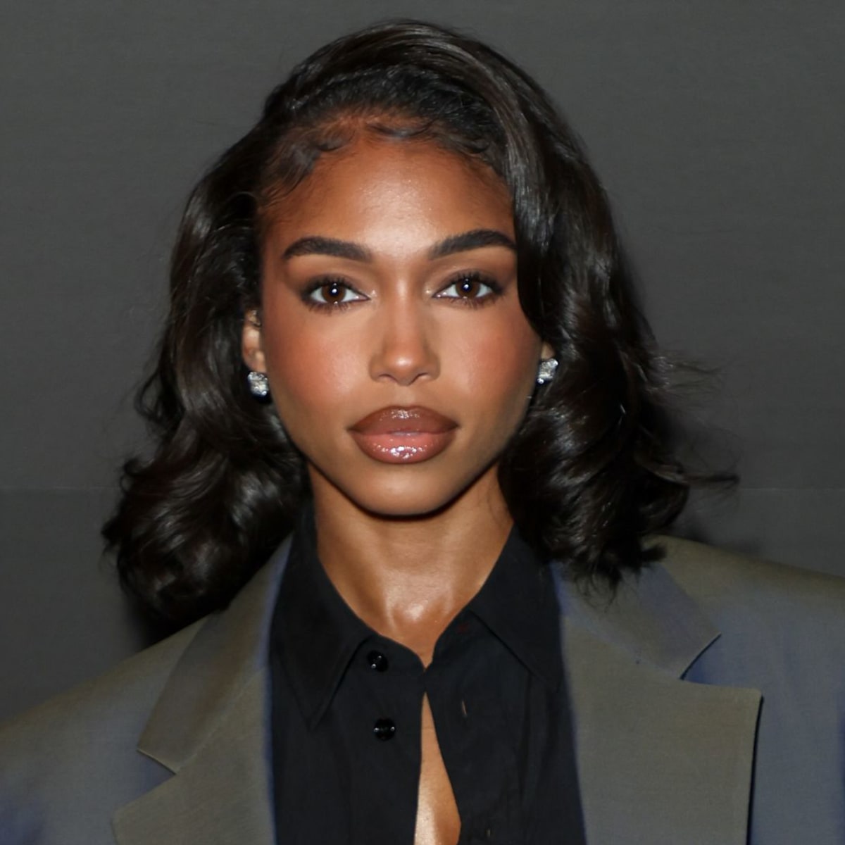 Model and Entrepreneur Lori Harvey to Appear in 2024 SI Swimsuit