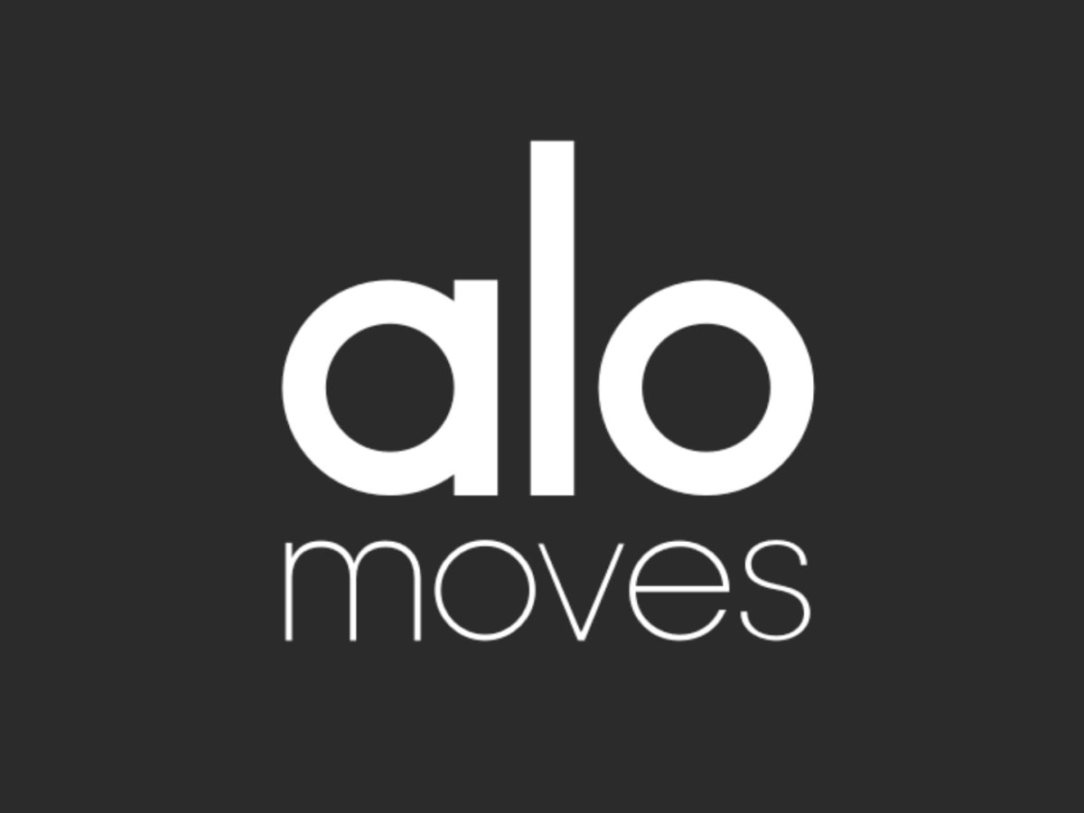 Alo Moves Yoga App Review (2024) - Sports Illustrated