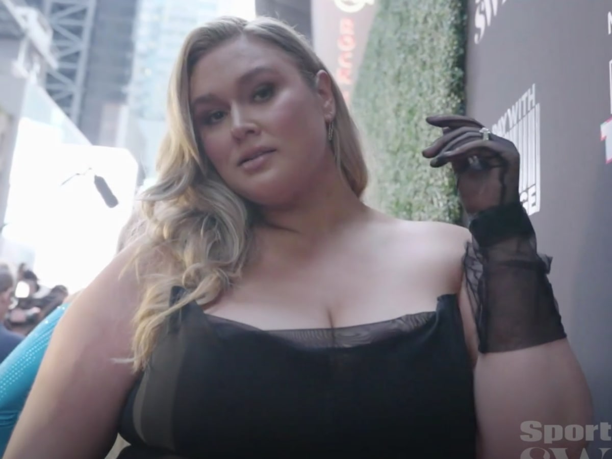 Hunter McGrady On Her 5th 'SI' Swimsuit Edition 6 Months Postpartum