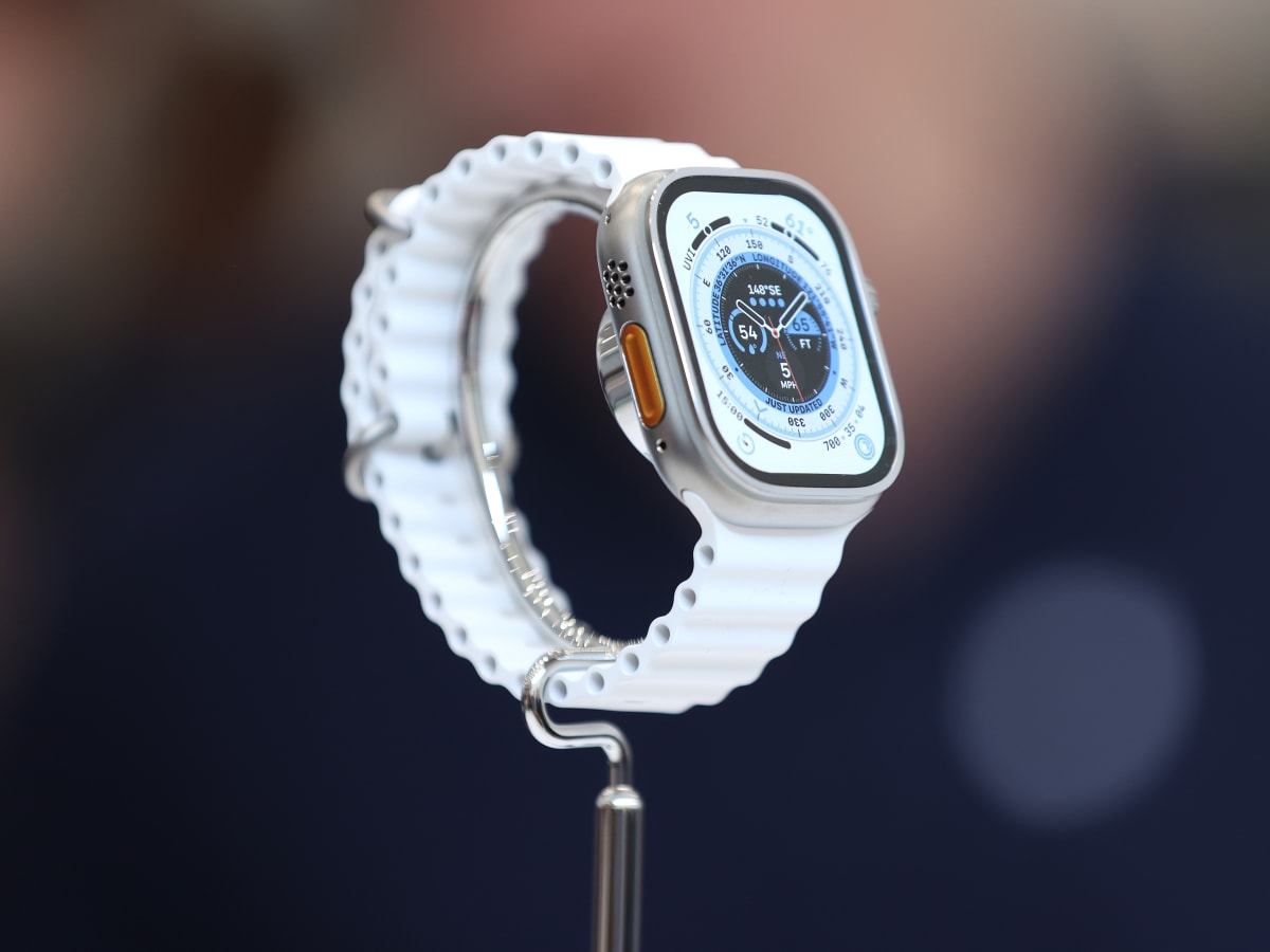Apple watch sales 2 swimming review