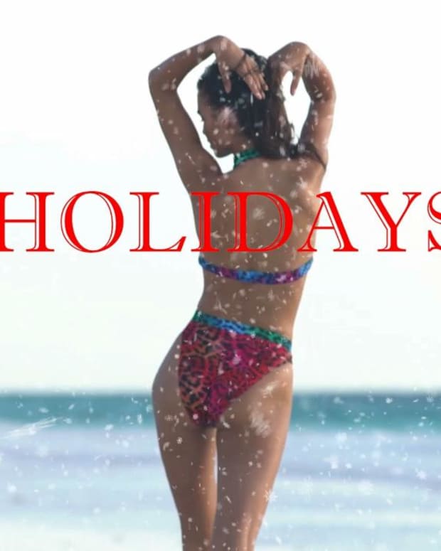 SI Swimsuit 2018 wish you a Happy Holiday