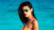 sara-sampaio-banana-moon-4_0.jpg