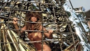 1996-Kathy-Ireland-001230543.jpg