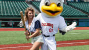 sam-cyclones-mascot.jpg