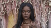 JM_SISWIM_DUCKIE_THOT_01_219_WMweb