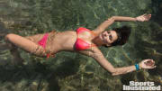 077837202---11_alyssa-miller-hawaii_17_0jpg