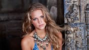 Esti Ginzburg was photographed by Riccardo Tinelli in Rajasthan, India.