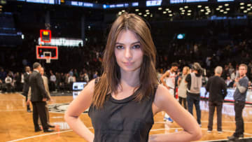 emily-ratajkowski-knicks4.jpg