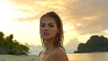 kate-upton-swimsuit-cover-model-3.jpg