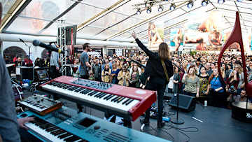 Moon Taxi at SwimVille