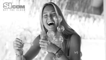 10_bar-refaeli_offtheclock_01.jpg