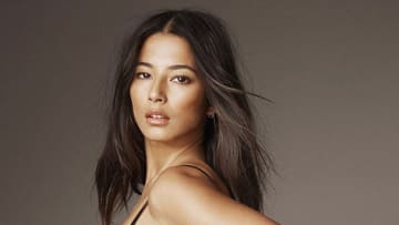 jess-gomes-upside-2_0.jpg