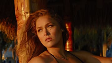 ronda rousey 2015 web photo x158908_tk1_00171-rawmasterwm.jpg