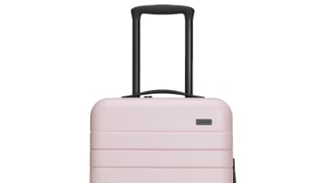 pink-bag_0.jpg