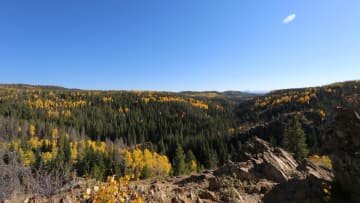 Battle-Pass-Scenic-Byway-Fall-CarbonCounty-11_credit Wyoming Office of Tourism