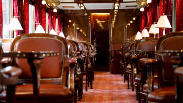 A picture taken on September 15, 2018 shows the restaurant coach "Anatolie" of the legendary train "Orient Express" in Paris during the European Heritage Day. 