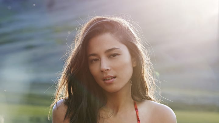 jessica gomes 2015 web photo x158332_tk3_03544-rawmasterwm.jpg