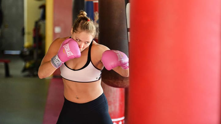 ronda-rousey-si-1.jpg