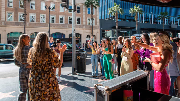 82ABB6D7-3F4C-40DA-906D-4E97A2AF82D4