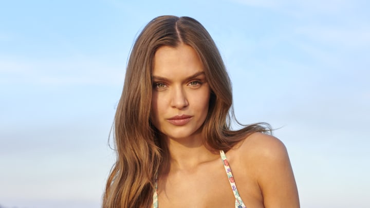 X163463_TK6_00587WMweb