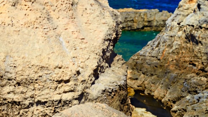 MTY5MjQzMzk0ODc0ODExODY3