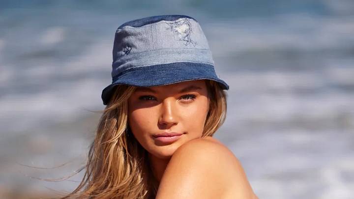 Ellie Thumann was photographed by Derek Kettela in Puerto Rico. Ellie Thumann was photographed by Derek Kettela in Puerto Rico.
