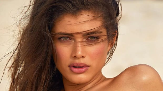 SI Swimsuit Model Valentina Sampaio Reflects on the Importance of Knowing Yourself