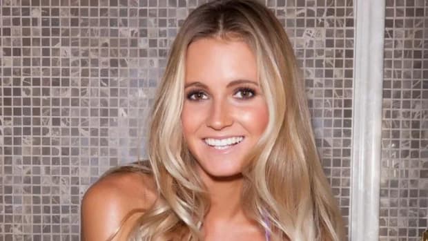 6 Amazing Photos of Pro Surfer Alana Blanchard in Las Vegas
