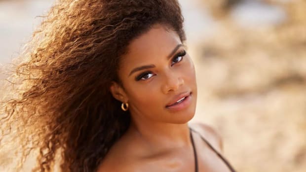 10 Breathtaking Photos of Former Miss Teen USA Kamie Crawford in St. Croix