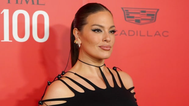 Ashley Graham Showed Off Her ‘Beach Tan’ Thanks to the Self-Tanner Kim Kardashian Swears By