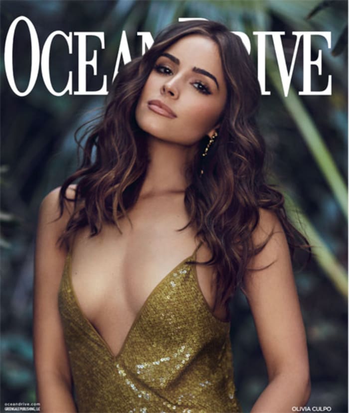 Olivia Culpo_JAN17.jpg