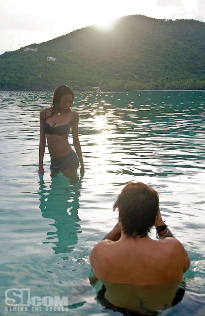 08_oluchi-onweagba_behind_03.jpg
