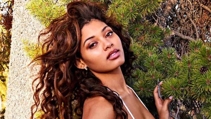 These 8 Photos Of Danielle Herrington In Wyoming Will Inspire Your Next Trip Out West