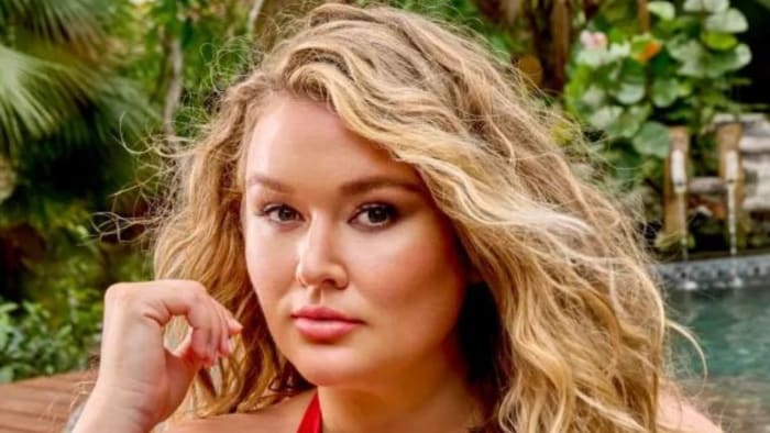 Model Mom And Podcast Host Hunter Mcgrady Dazzled In Belize 9002