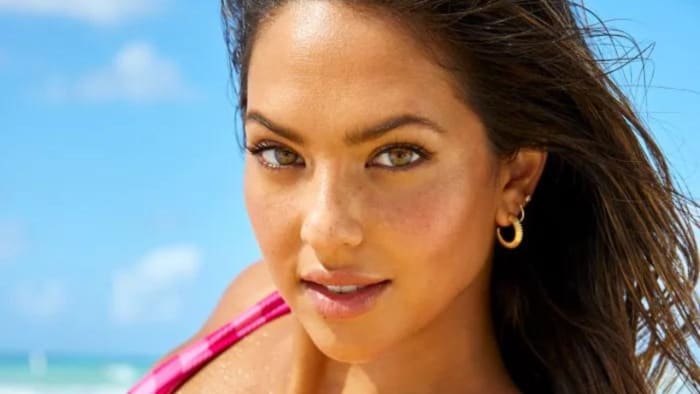 Christen Harper’s Rookie SI Swim Photoshoot in Barbados Is the Ultimate ...