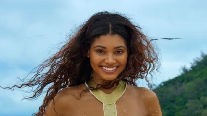 Danielle Herrington Served Beach Goddess Vibes During Her Si Swim Debut In Fiji 