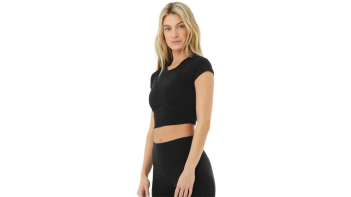 Alo yoga black top