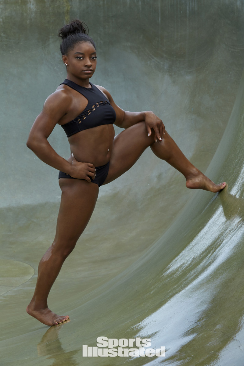 Simone biles nude