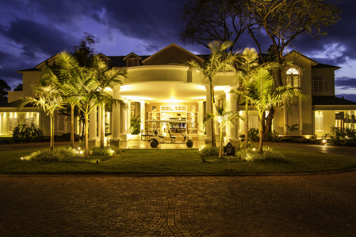 Hemingways Nairobi-Entrance to the Hotel at night-Kenya - GALLERY.jpg